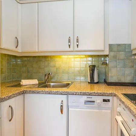 Duenenburg 40 Westerland